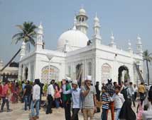 Haji Ali Mosque, Mumbai Tour Packages