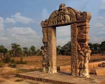 Kailasanatha Temple, Kanchipuram Tour Packages