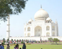 Taj Mahal, Agra Travel Guide