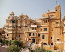 Deogarh Mahal, Deogarh Tour Packages
